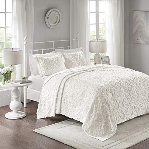 MISC Oversized White Chenille Bedspread King/Cal King 120x118 Vintage