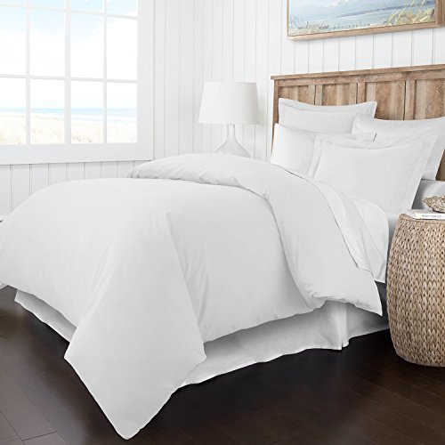 Italian Luxury Soft Brushed 1500 Series Microfiber Duvet Cover Set, Hotel Quality and Hypoallergenic with Zippered Closure and Matching Shams - Full/Queen - White