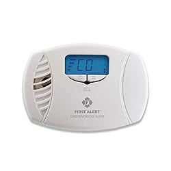 First Alert CO615 Dual-Power Plug-In Carbon