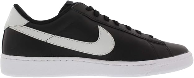nike tennis classic black