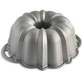 Nordic Ware Anniversary Bundt, 15 Cup, Silver