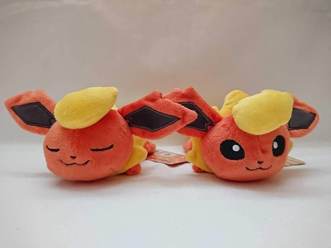 Amazon ポケモンセンター くったりぬいぐるみ ブースター 2体セット おやすみver 紙き ぬいぐるみ ホビー