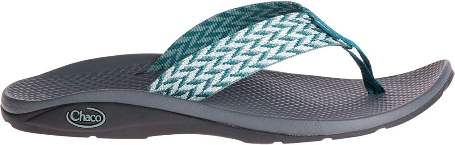 chaco trellis teal