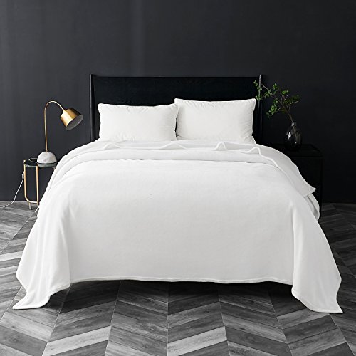 2 Bedsure+Flannel+Blanket+Lightweight+Microfiber