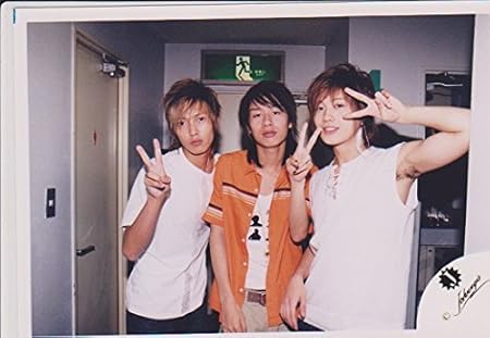 Amazon ジャニーズ公式生写真 Kat Tun 赤西仁 中丸雄一 山下智久 アイドル 芸能人グッズ 通販