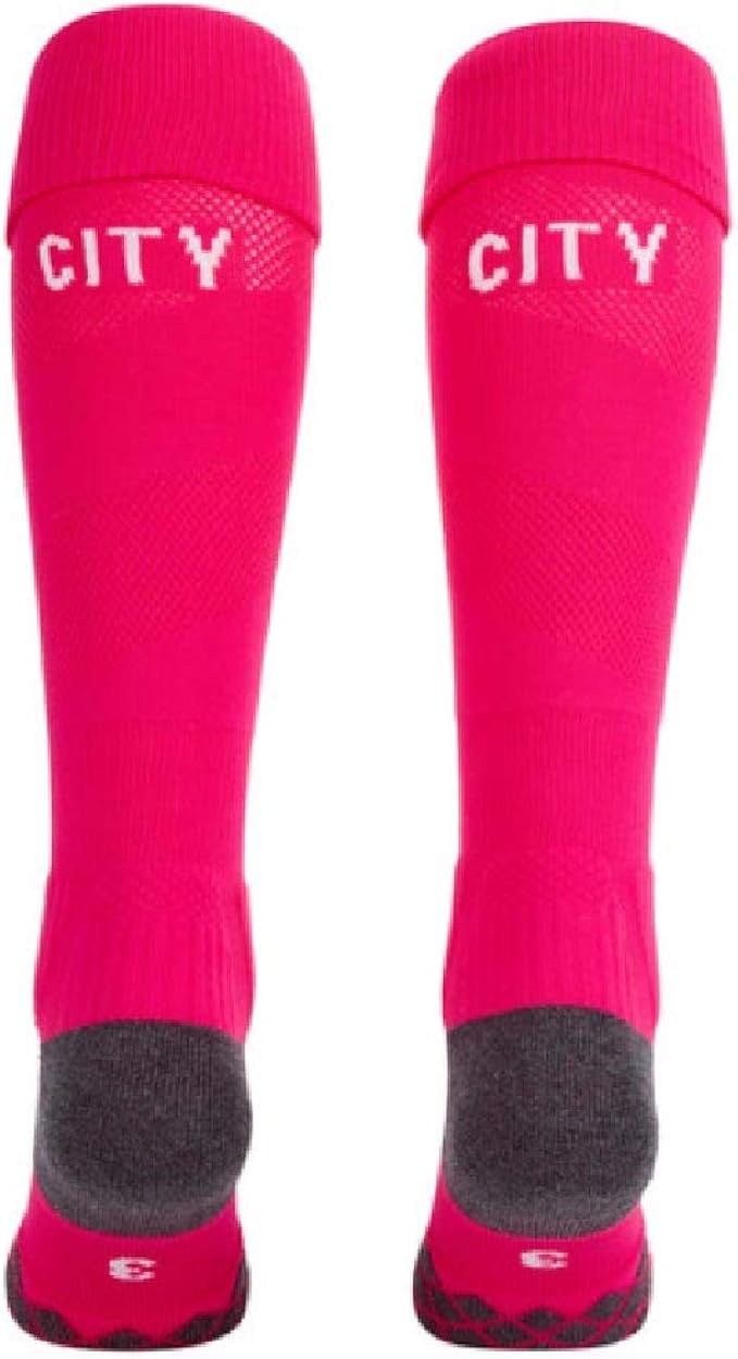 pink man city goalkeeper