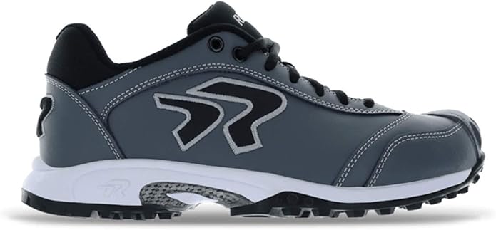 indoor pitching shoes