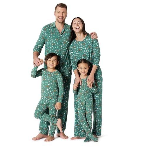 Amazon Essentials x Sofia Grainge Matching Holiday Family Pajama Sets