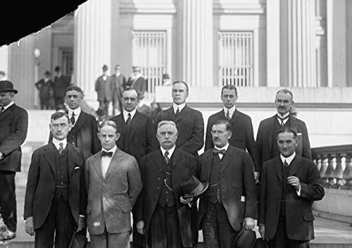 Federal Reserve Salaries (May 2023) - Zippia