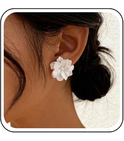 Amazon.com: Elegant Resin White Flower Stud Earrings Women Tiny