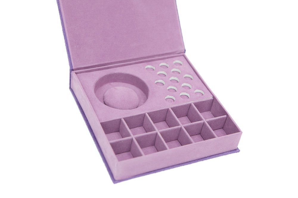 Caja de almacenaje lila para pulsera y cuentas Pandora etc