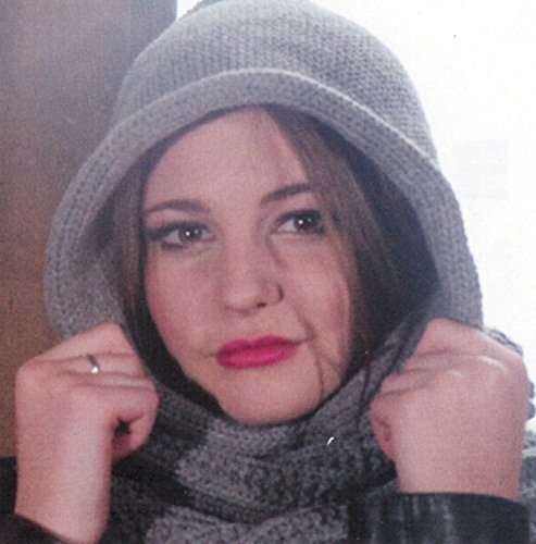 Angela & William Unisex Handmade Warm Hooded Scarf and Poncho Pullover (White)