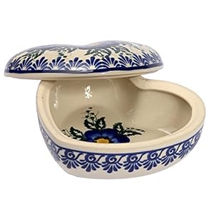 Traditional Polish Pottery, Handcrafted Ceramic Heart-Shaped Box (275ml), Boleslawiec Style Pattern, D.401.PANSY