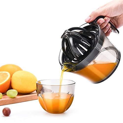 MASGALACC 4 in 1 Multi Citrus Juicer Space Saving Kitchen Tools with Garlic Grater Food Grade Hand Squeezer Manual Press Reamer for Juice Black 16oz