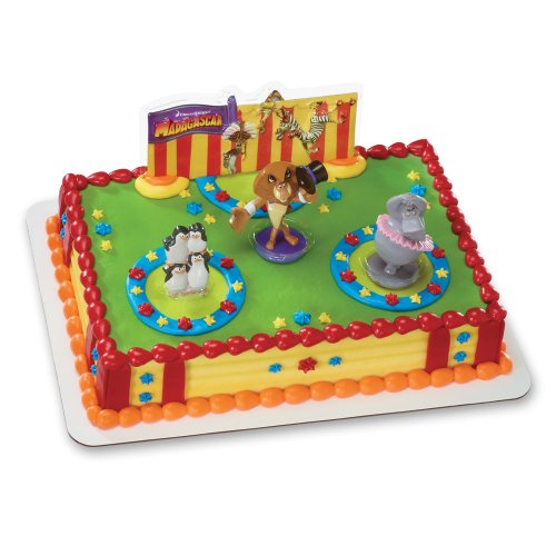 Decopac Madagascar 3 Three Ring Circus DecoSet Cake Topper