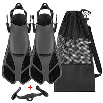 QKURT Unisex Premium Flossen, Kürzerer Flosse mit Mesh Bag und Extra-Riemen zum Tauchen, Apnoe, Schnorcheln und Schwimmen 4 Schnorchelmasken 51HlHv6n1hL. SS400 Komfortable Tauchflossen: Die Flossen bestehen aus hochreaktiven und leichten Materialien, um agiles und nicht sehr ermüdendes, aber dennoch effektives Treten zu gewährleisten. Perfekt zum Schnorcheln oder Schwimmen.
Einstellbare Schnorchelflossen: Stellen Sie die Schnorchelausrüstung mithilfe des einfachen Schnallen- und Klicksystems so ein, dass sie bequem sitzt und sich mühelos hinein- und herausziehen lässt.
Kompakte Größe, perfekt für unterwegs - Die kurzen Flossen sind leicht und passen gut in Netztaschen oder Gepäck, sodass Sie sie problemlos mitnehmen können. In jeder Flosse befindet sich eine zusätzliche Polsterung, damit sie auch bei Nichtgebrauch in Form bleiben.