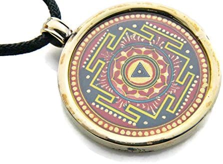 mantraroma Pendant brass without stone 32 mm x 39 mm (18)