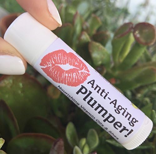 Anti-Aging LIP PLUMPER ! Nourishing Vitamins with real CINNAMON Tingle! 100% Natural. Clear Plumping Hydration. Pucker up - feel it working! Kissable yummy flavor! With rich Rosehip &amp; Carrot Seed Oils