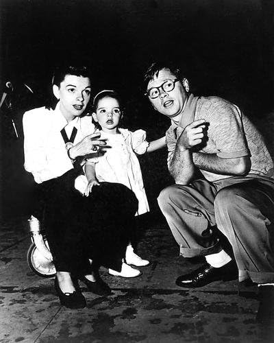 Judy Garland Liza Minnelli Mickey Rooney 11x14 Hd Aluminum Wall Art At Amazon S Entertainment Collectibles Store