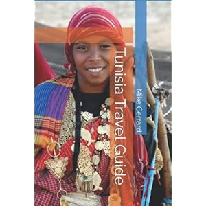 Tunisia Travel Guide Paperback – 22 maart 2022