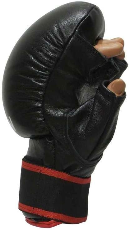 guanti da combattimento per autodifesa