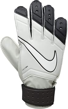 nike football gloves junior