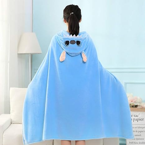 Amazon Co Jp 着る毛布 ブランケット 大人用ケープ マント フード付き コスプレ ハロウィンパーティー 超可愛い キャラクター フランネル 防寒対策 寒さ対策 冷房 ふんわり お宅 ルームウェア 家 オフィス ホーム キッチン