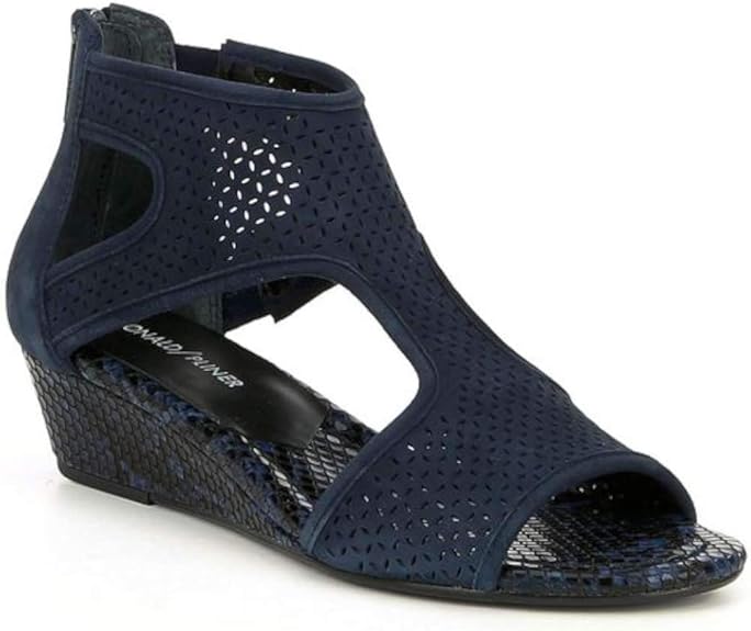 amazon donald pliner womens shoes