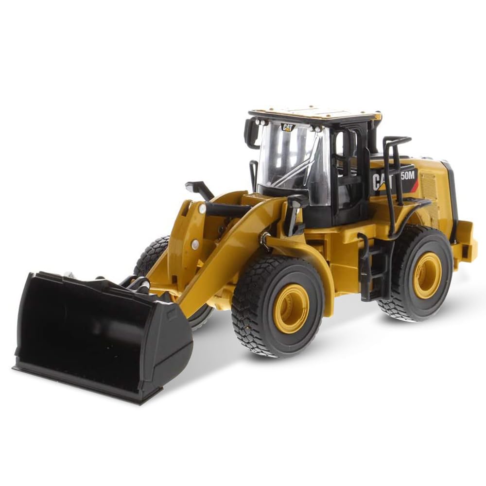 Photo 1 of 1/64  Collection Series CAT 950M Wheel Loader Long Fork & Bucket (2 logs Included)