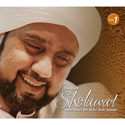 Yaa Hanaanaa by Habib Syech Bin Abdul Qodir Assegaf on 