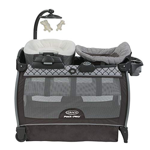 1 Graco+Pack+Nearby+Napper+Playard