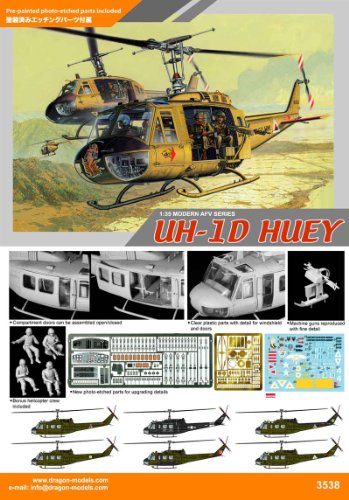 1/35 UH-1D Helicopter "Huey" w/ Four Crewmen ~ Nam Series