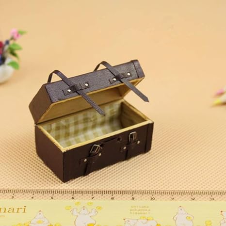 FidgetGear Vintage Mini Luggage Box for 1:12 Doll House Accessories