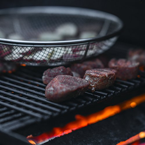Mountain Grillers Smoker Box for Wood Chips Use a Gas or Charcoal BBQ Grill and Still Get That Delicious Smoky Barbecue Flavored Grilled Meat Hinged Lid for Easy Access polished finish stainless steel