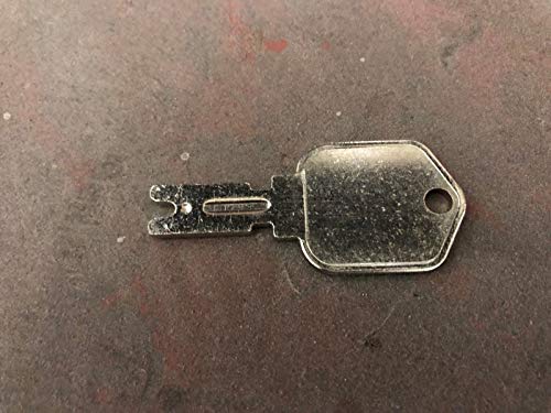 3 Keys-Forklift Key Clark Yale Daewoo GRADALL JLG HYSTER CAT SKYTRAC Polak 166