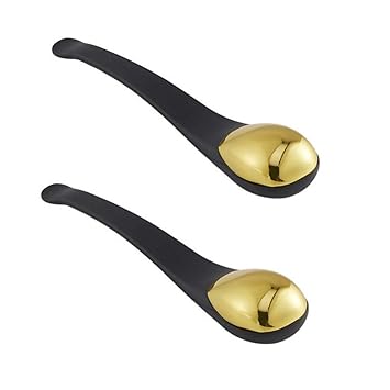 face cream applicator