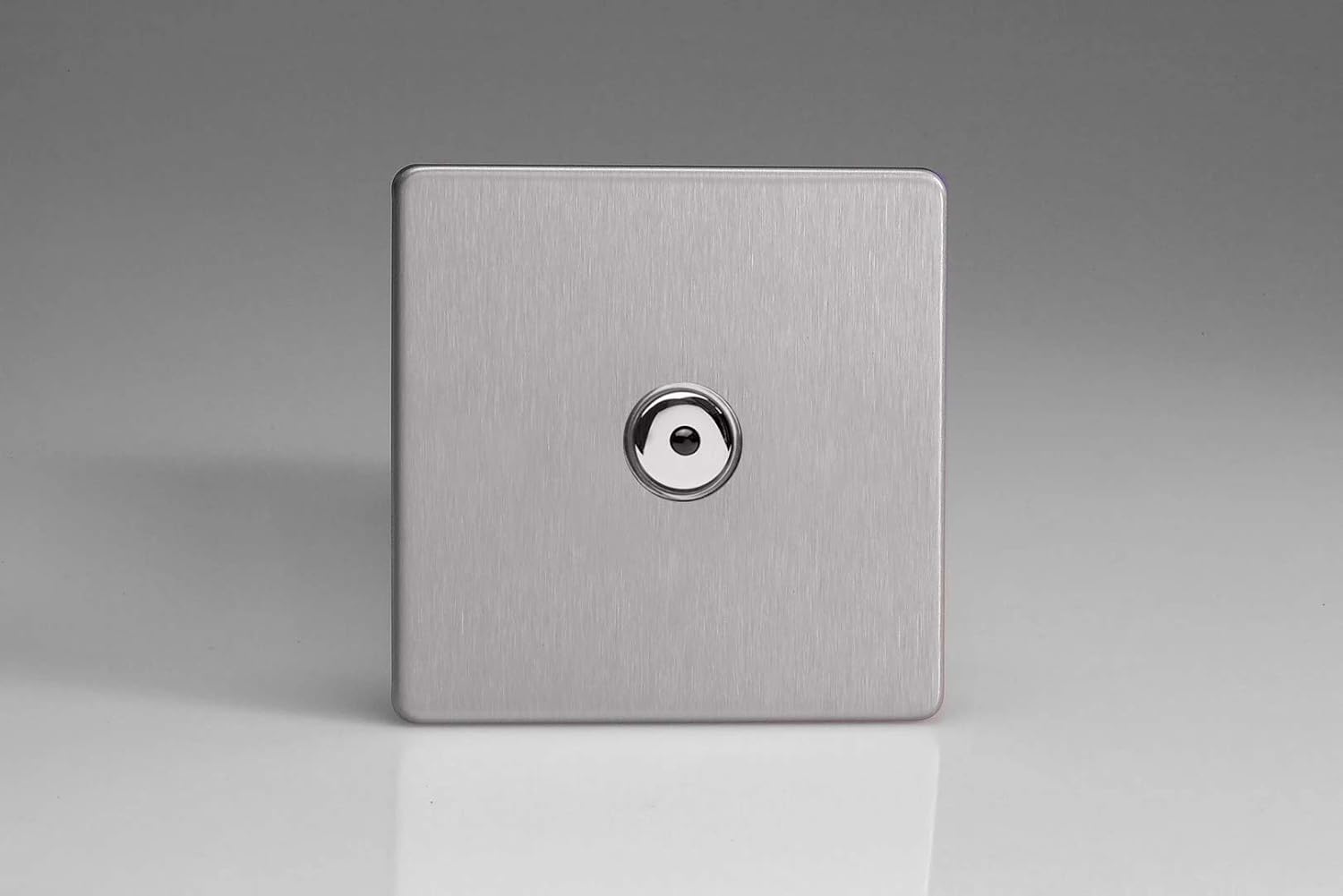 Varilight Brushed Steel Flat Dimension Screwless V-Pro IR 1 Gang 1 x 100W LED Multi-Way Remote/Touch Control Dimmer Master Unit,86x86x30mm