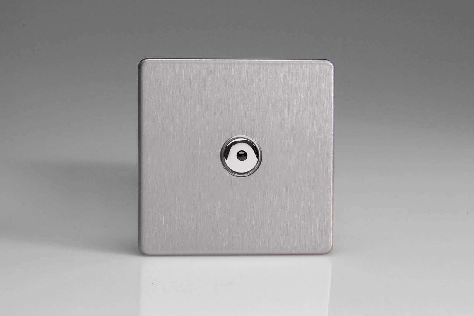 Varilight Brushed Steel Flat Dimension Screwless V-Pro IR 1 Gang 1 x 100W LED Multi-Way Remote/Touch Control Dimmer Master Unit,86x86x30mm