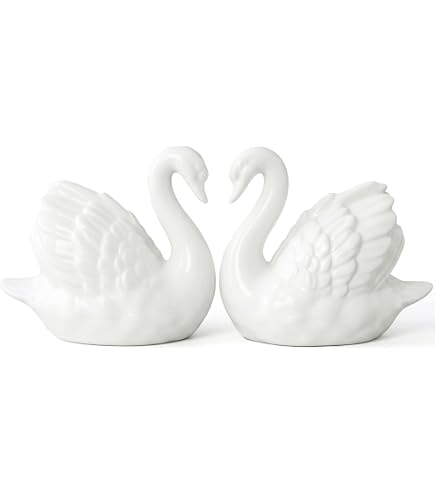 Amazon.com: LLADRÓ Endless Love Swans Figurine. Golden Luster