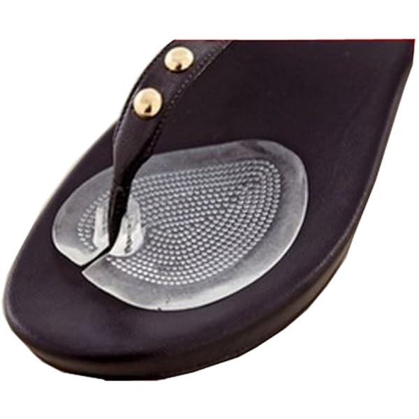 sandals that go between toes