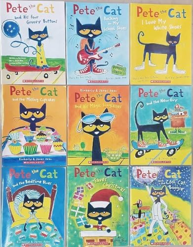 Hello Kitty Camping Adventure - Includes 24 Flash Cards