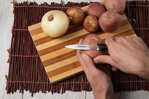Coloca 3 facas de descascar. 3 facas de descascar em aço inoxidável e cabo ergonómico de polipropileno para cortar frutas, legumes e tubérculos. Série Nova. Cor preta.