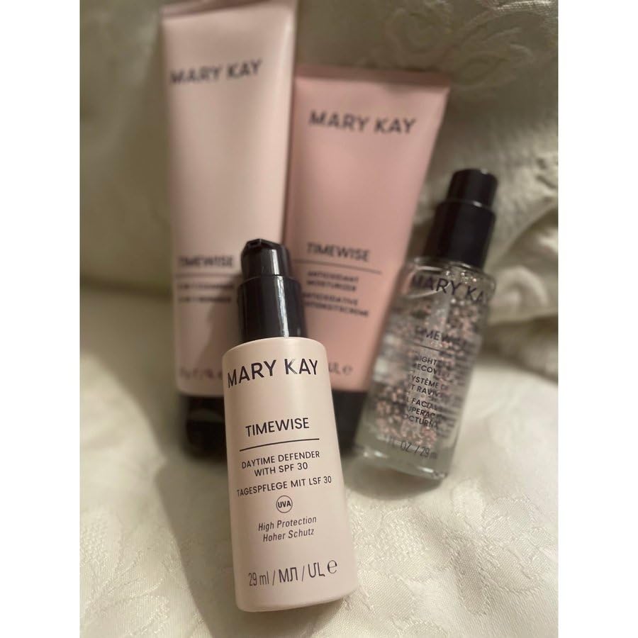 Mary Kay TimeWise 3D Miracle Set - Combination/Oily Skin Moisturizer, Anti-Aging Cream, SPF 30, Natural