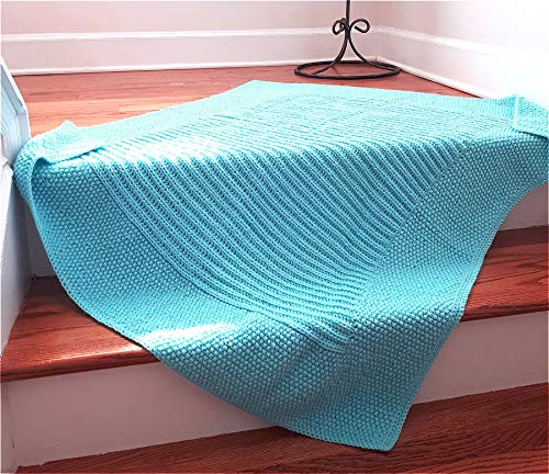 baby turquoise color