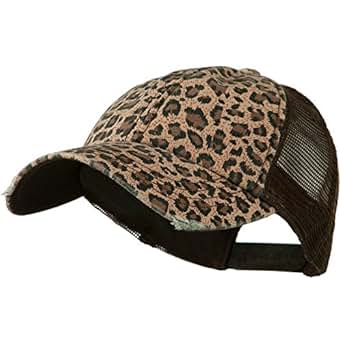 Orvis womens baseball cap wall cap white color