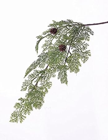 artplants Künstlicher Zedernzweig Marlon, grün, 18 Blätter, 2 Zapfen, 80 cm - Deko Zweig Weihnachten/Kunst Zweig Herbst