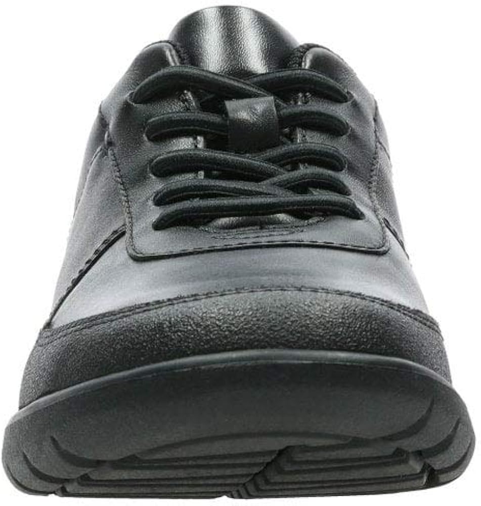 clarks scape street youth