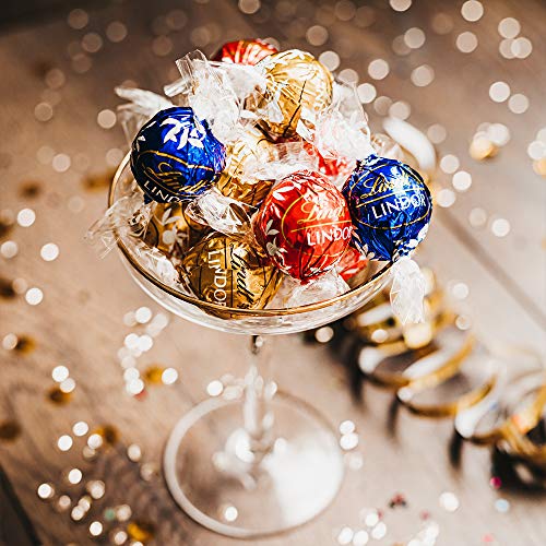 Lindt "175 Jahre Lindt Schokolade" Box gefüllt mit Lindor Kugeln (Mischbeutel), Swiss Schokolade, Tafel, Pralinenmischung, Sticks uvm. - Exklusive und limitierte Geschenkbox (1101 Gramm) – Bild 6
