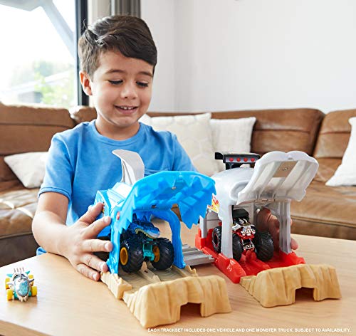 Hot Wheels GKY01 - Hot Wheels Monster Truck Starter Set mit Team Shark Wreak Monster Truck und Hot-Wheels-Fahrzeug im… – Bild 3