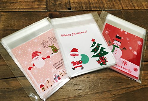 Charmed Christmas wreath plastic Cellophane Cookie treat Bags Self-Adhesive ,75 Counts 3 different colors (santa)